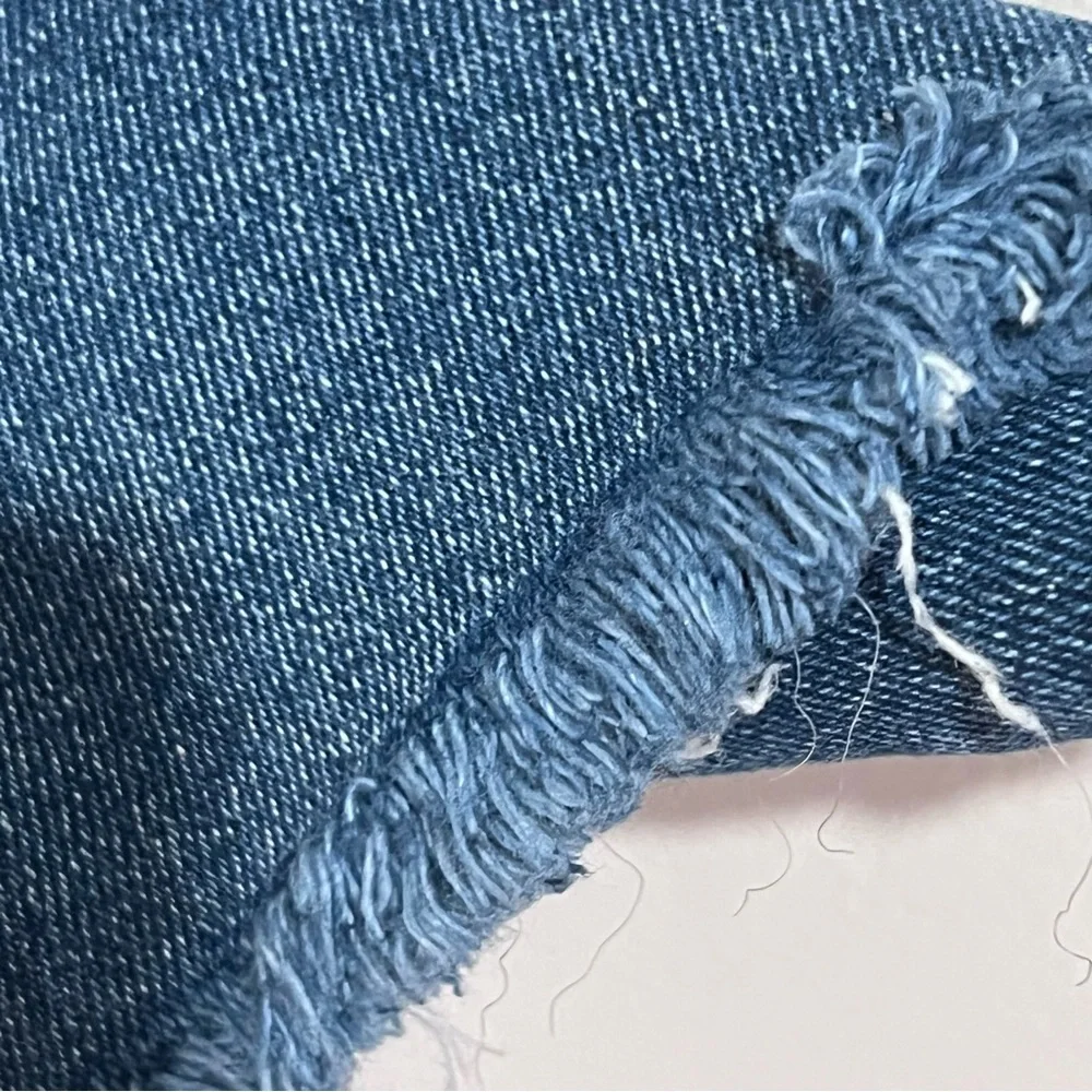 EUC Madewell Cali Demi-Boot Raw Hem Jeans in Fleetwood Wash - Picture 7 of 10